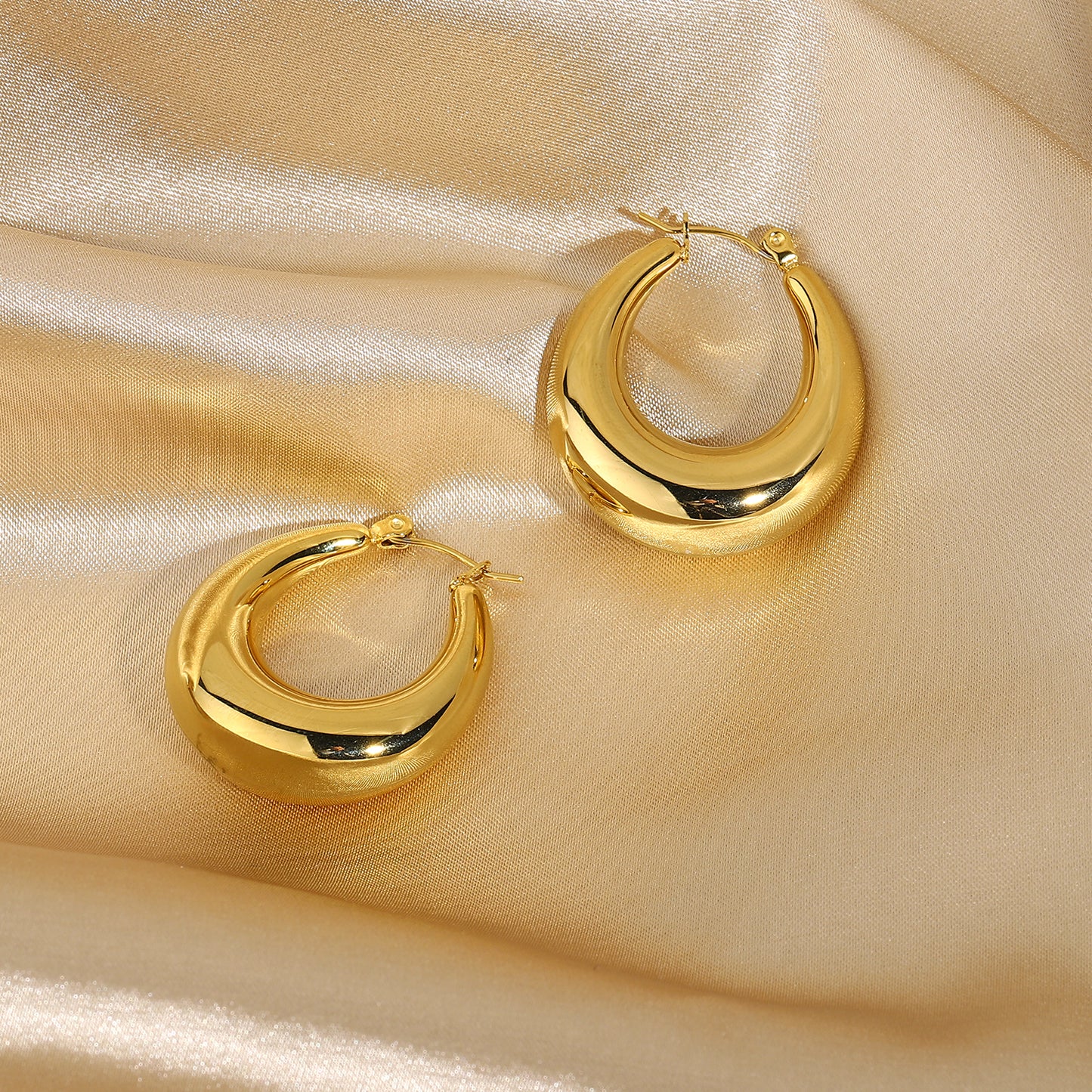 18K Stainless Steel Hollow Round Earrings