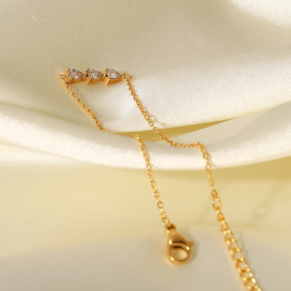 18k Gold with Teardrop Zircon Pendant Bracelet