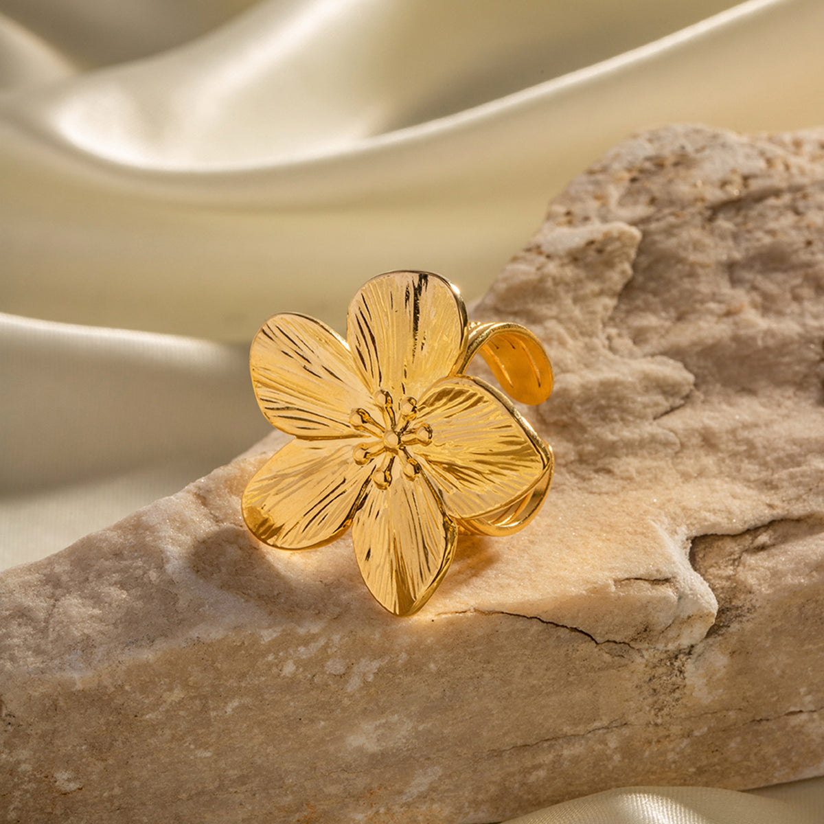 Exaggerated Flower Ring