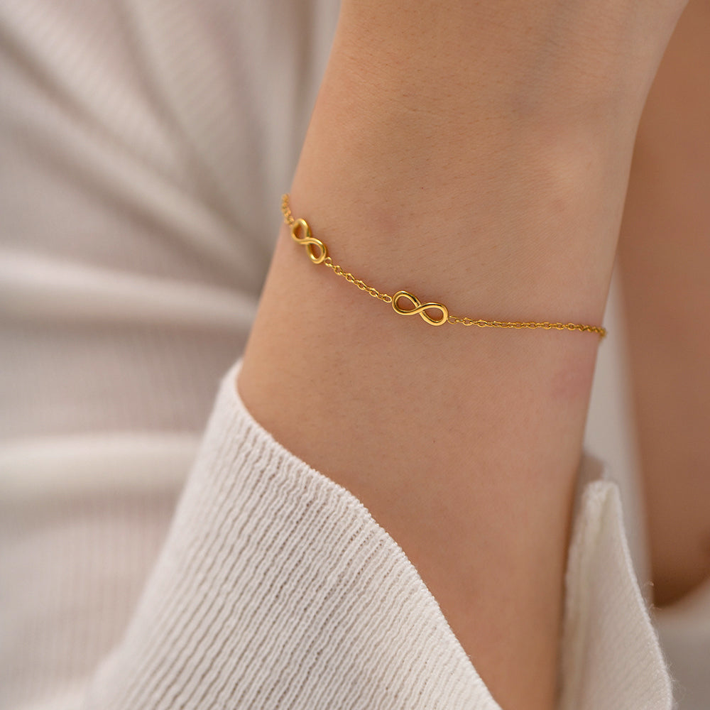 Infinity Symbol Delicate Bracelet