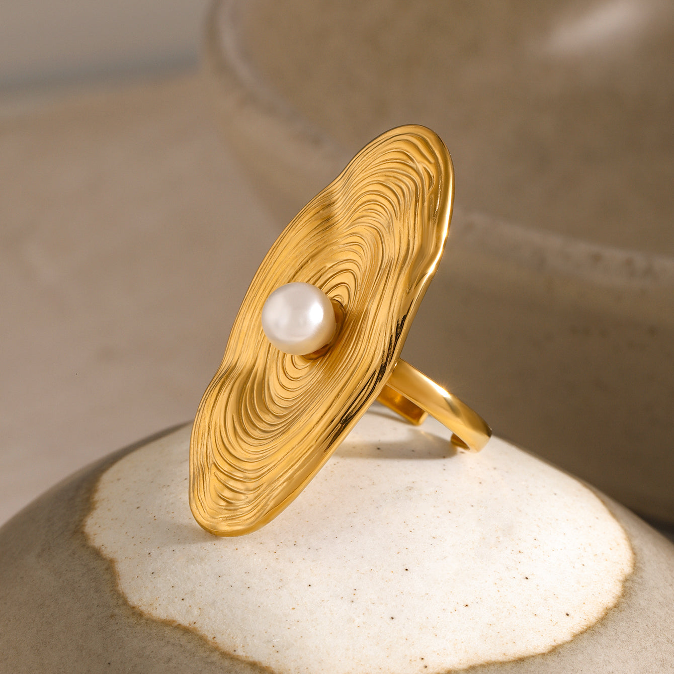 18k Gold Stainless Steel Oval Pearl-Inspired Open Ring