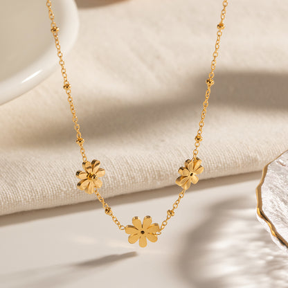 18k Stainless Steel Three Small Flowers with Zircon Necklace